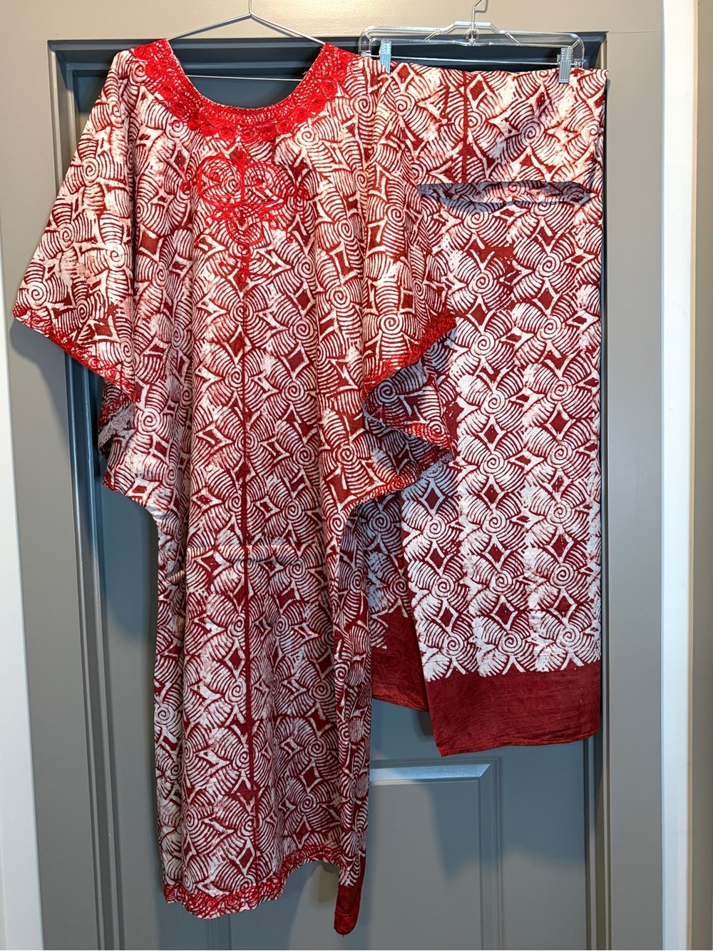 African 2 pc Bubu Kaftan Dress Clay and White Mudcloth Print Wing Sleeves